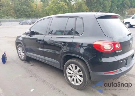 2010 Volkswagen Tiguan S from USA, damaged, VIN WVGBV7AX2AW526171